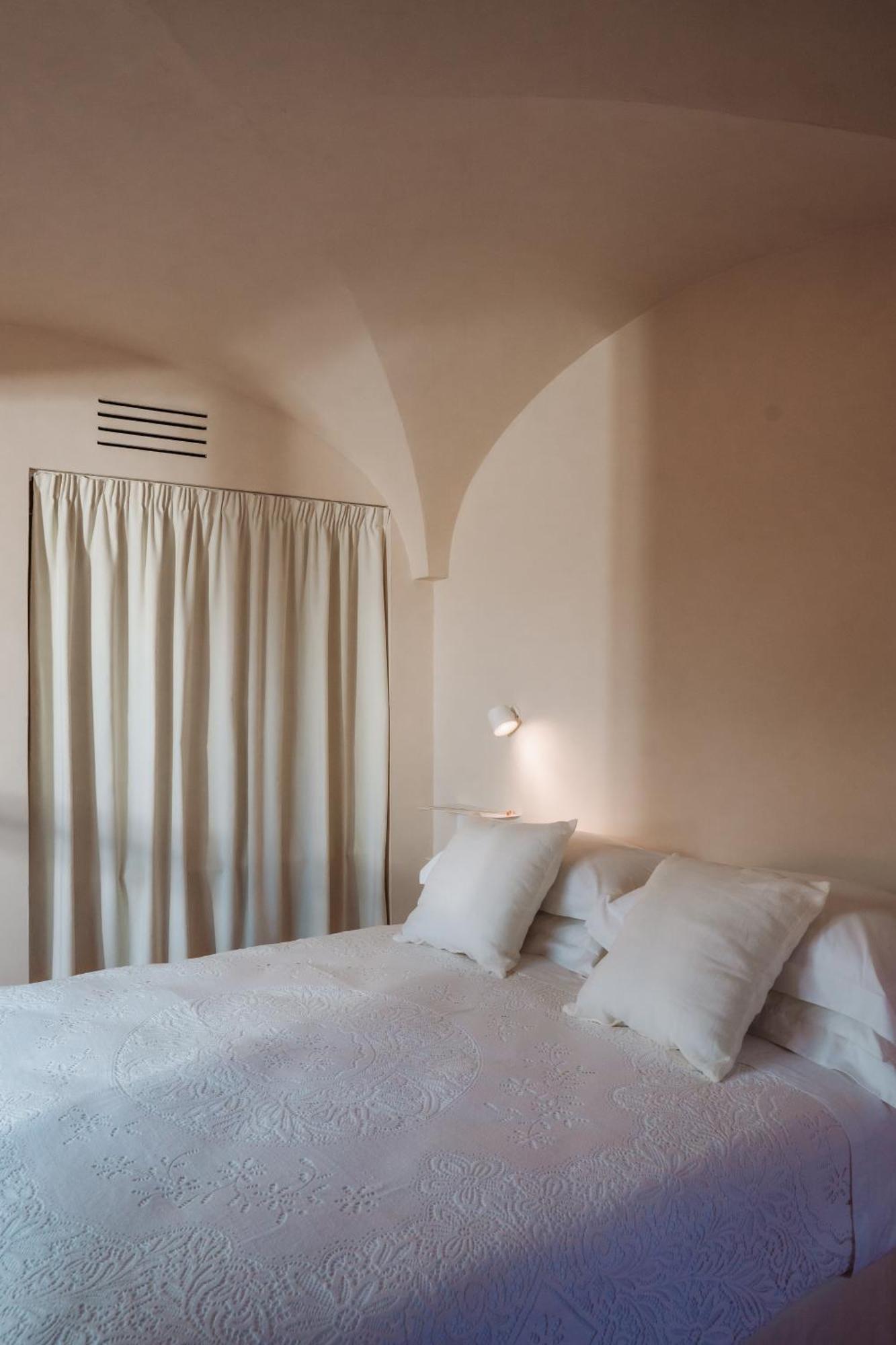 Ozio - Il Trullo Rosso Panzió Fasano Kültér fotó